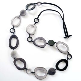 Tagua Kette  Kayuna Grau